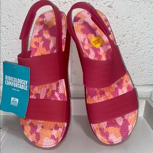 Reef Red and Pink Sandals with Vibrant Design